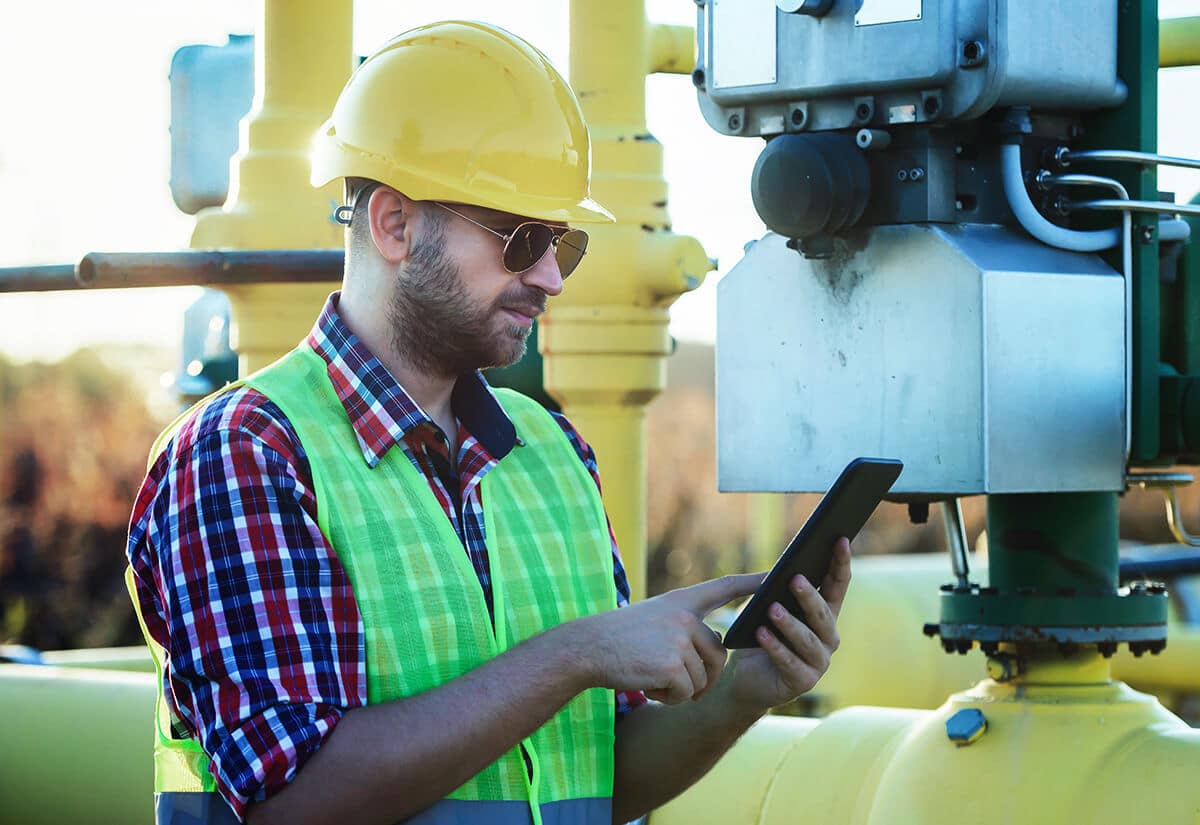 Digitize your oil & gas operations with a cloud-based ERP